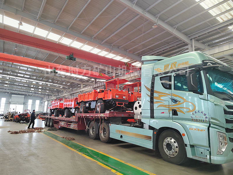 4臺5噸井下自卸車發往新疆