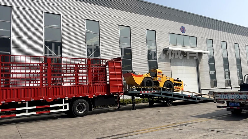 1方柴油鏟運機發往湖南